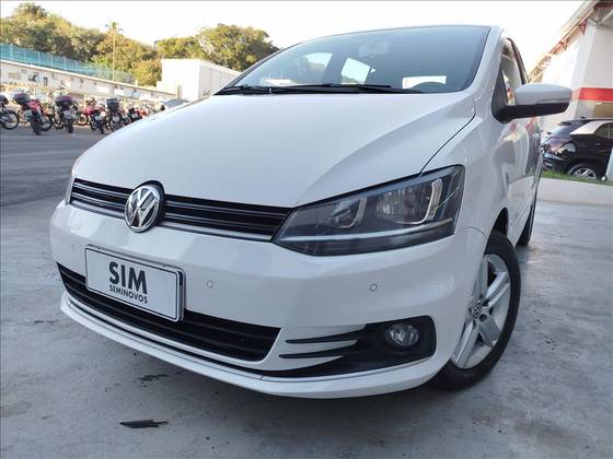 VOLKSWAGEN FOX 1.0 MPI COMFORTLINE 12V FLEX 4P MANUAL VOLKSWAGEN FOX 1.0 MPI COMFORTLINE 12V FLEX 4P MANUAL